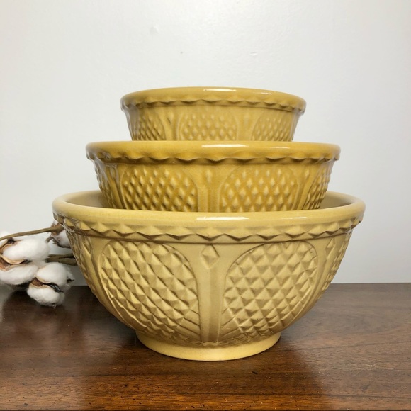 Antique R R P CO Roseville USA Nesting Mixing Bowls Yellow Stoneware, complete
